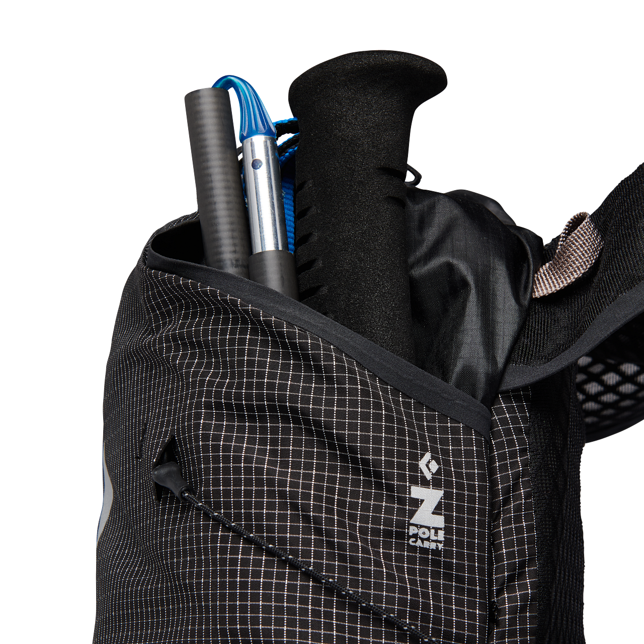 680003_0002_DISTANCE 8 BACKPACK_Black_06_