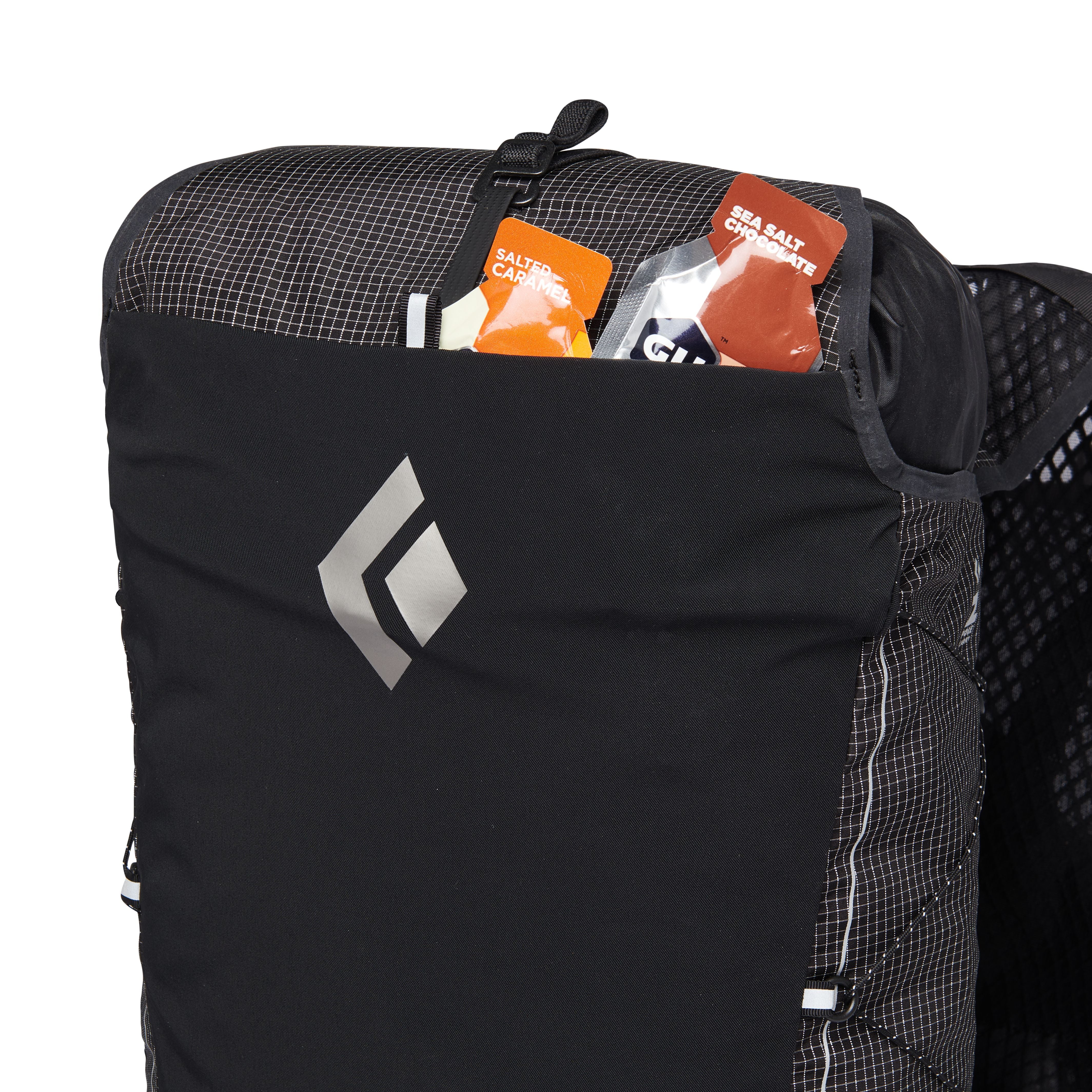 680007_0002_DISTANCE 22 BACKPACK_Black_08_