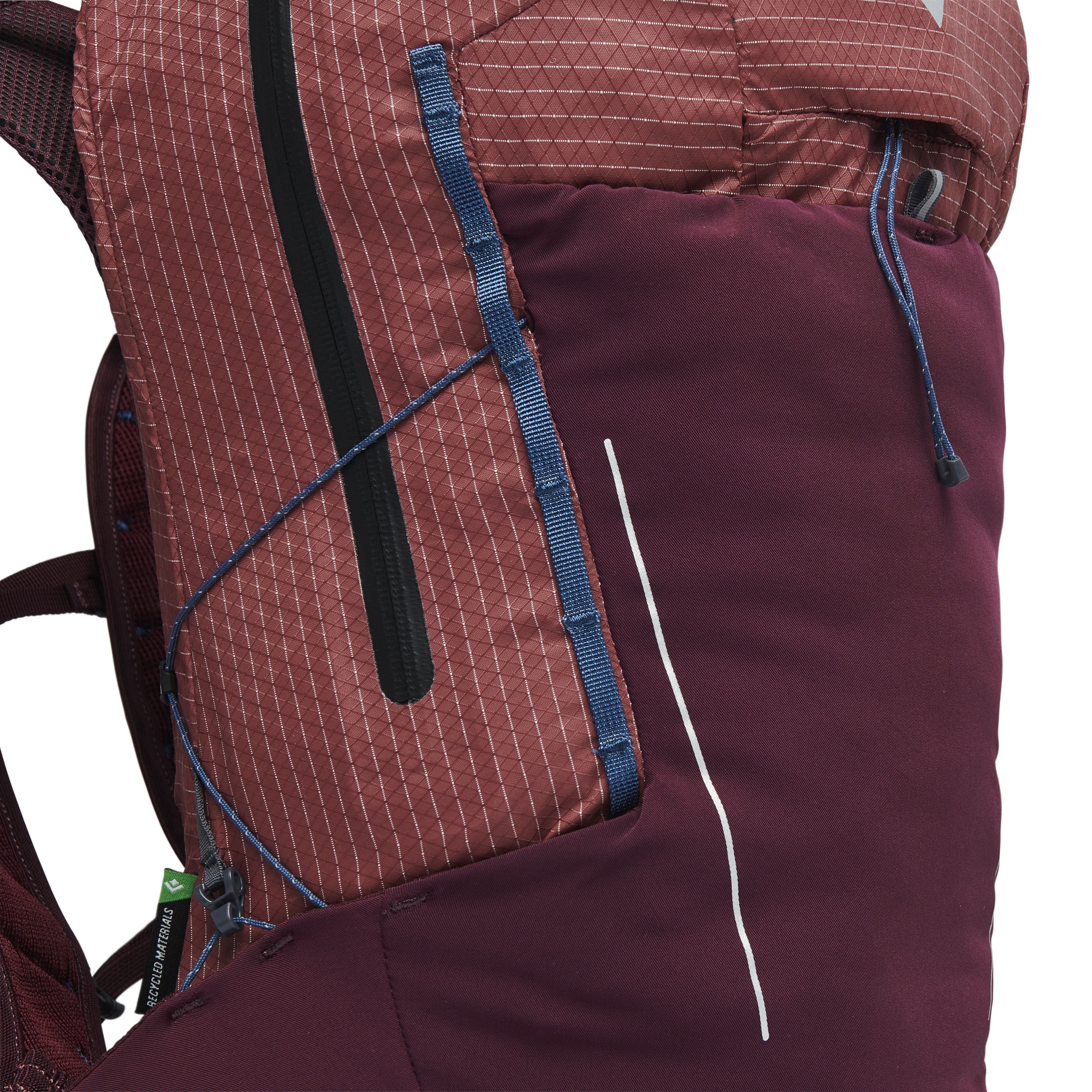 680016_9492_W PURSUIT BACKPACK 30 L_Cherrywood Ink Blue_04_