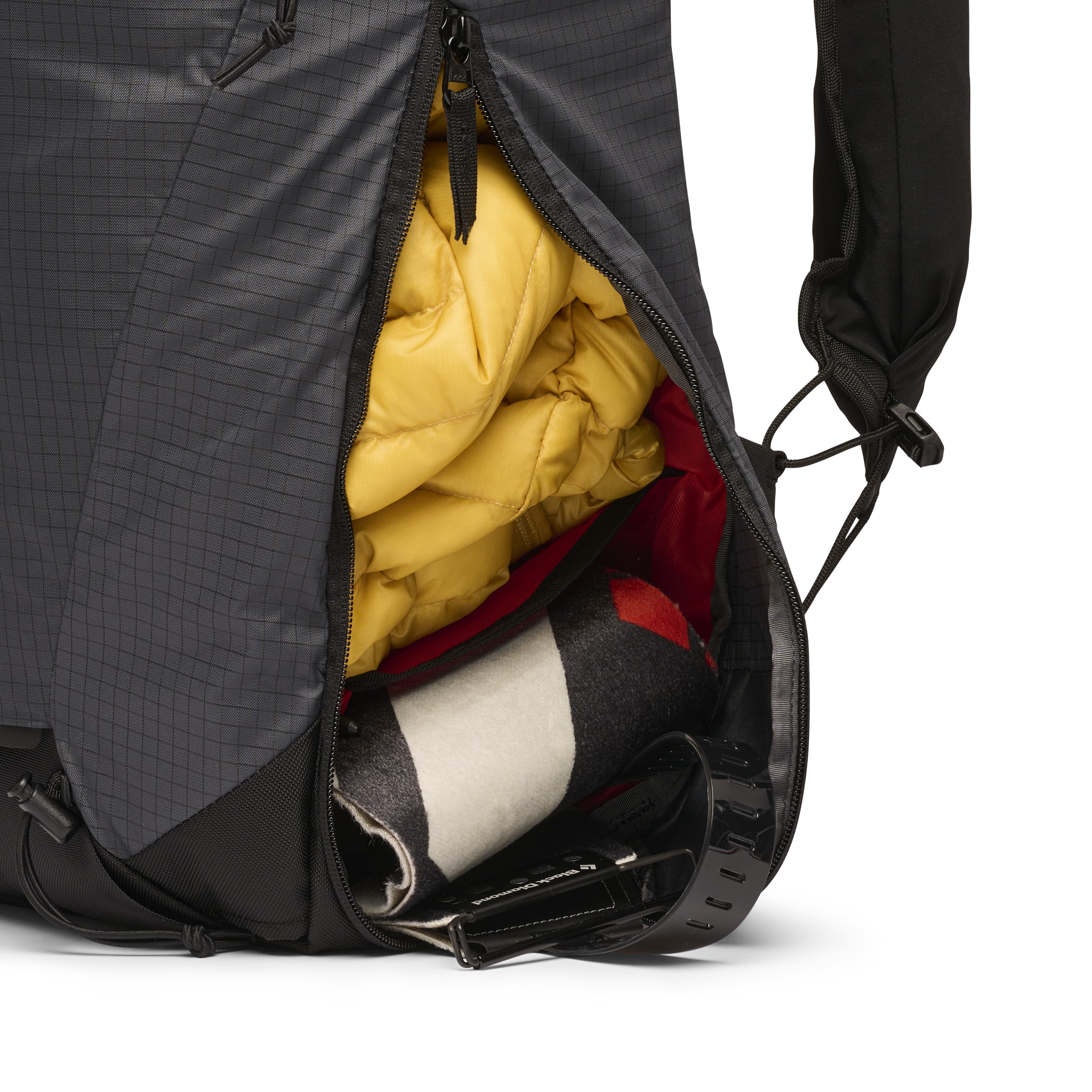 681267_0003_CIRQUE 25 BACKPACK_Carbon_06_