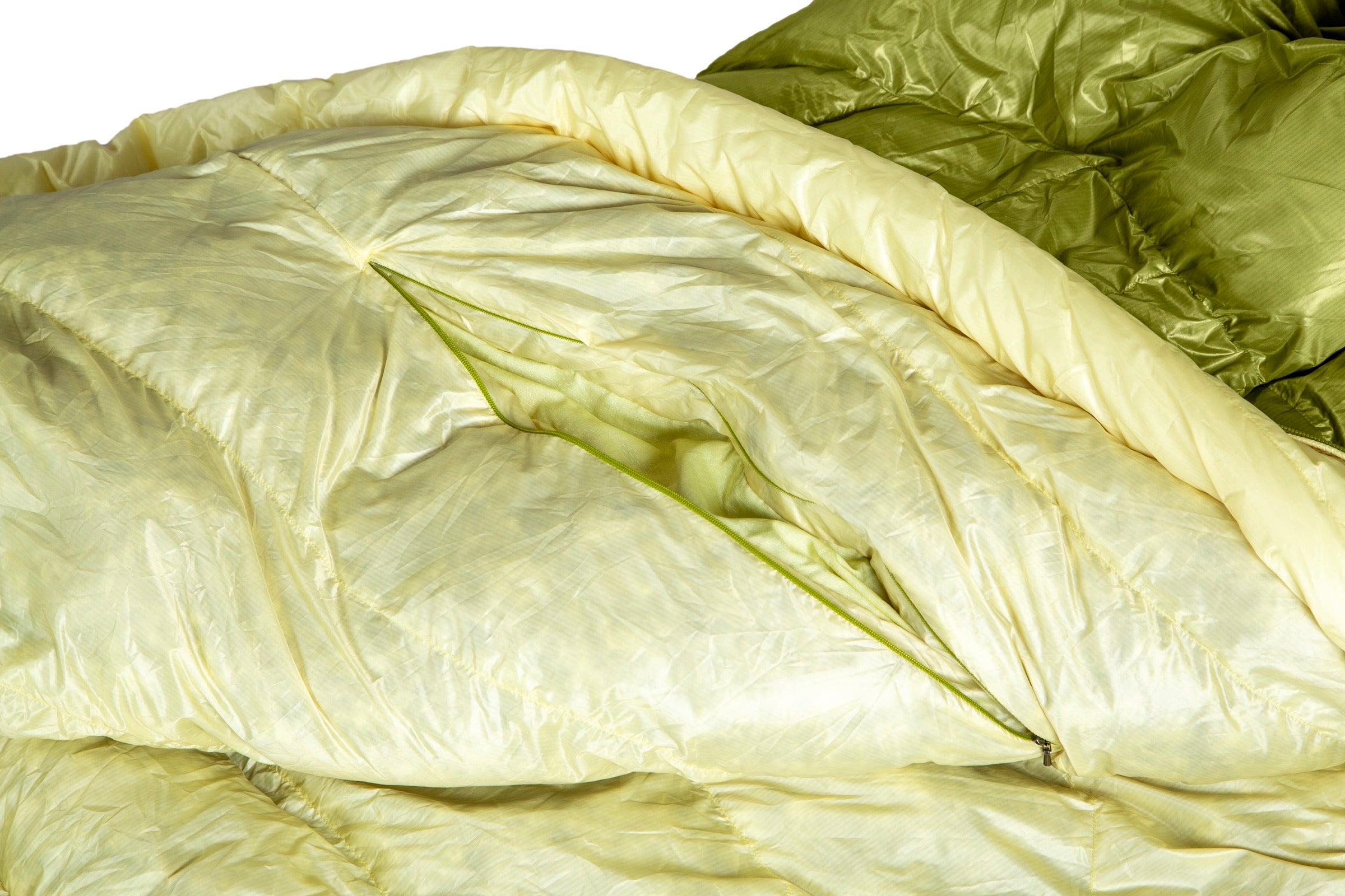 Disco-EP_Womens15-BirchBud_10-Detail-ThermoGills-Interior-Open