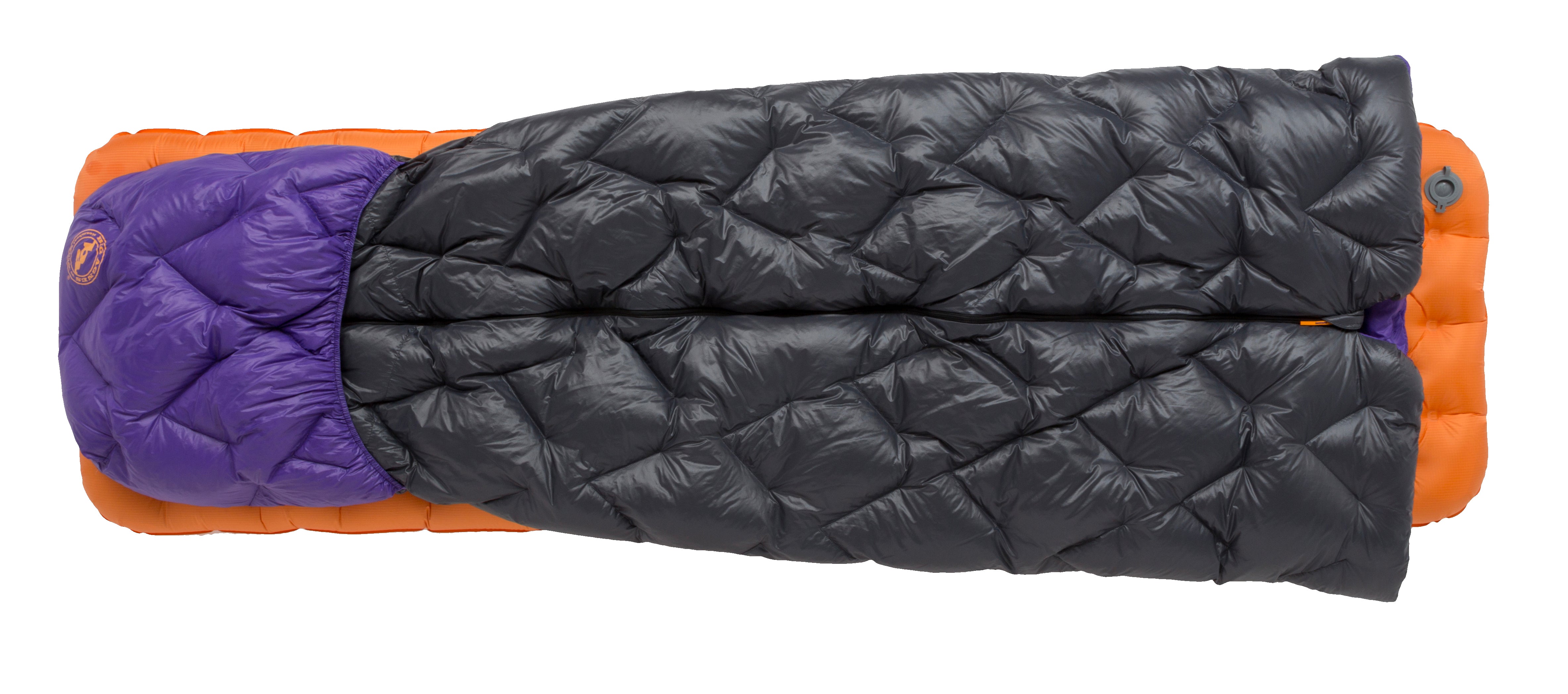 Fly Creek UL Zip Quilt_Top with FlipIt