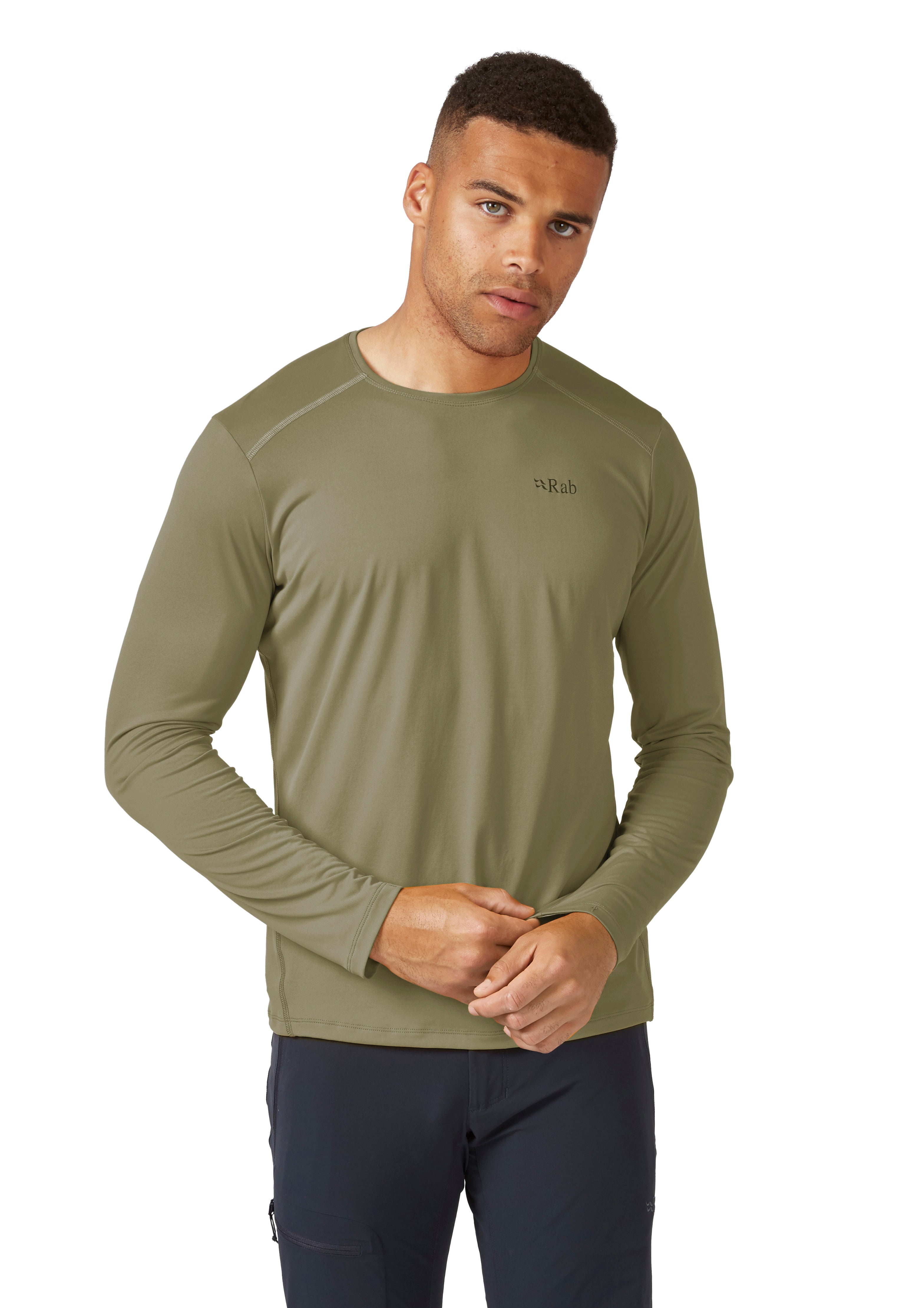 Force_LS_Tee_LightKhaki_QBL_07_LKH_Model_Front_04