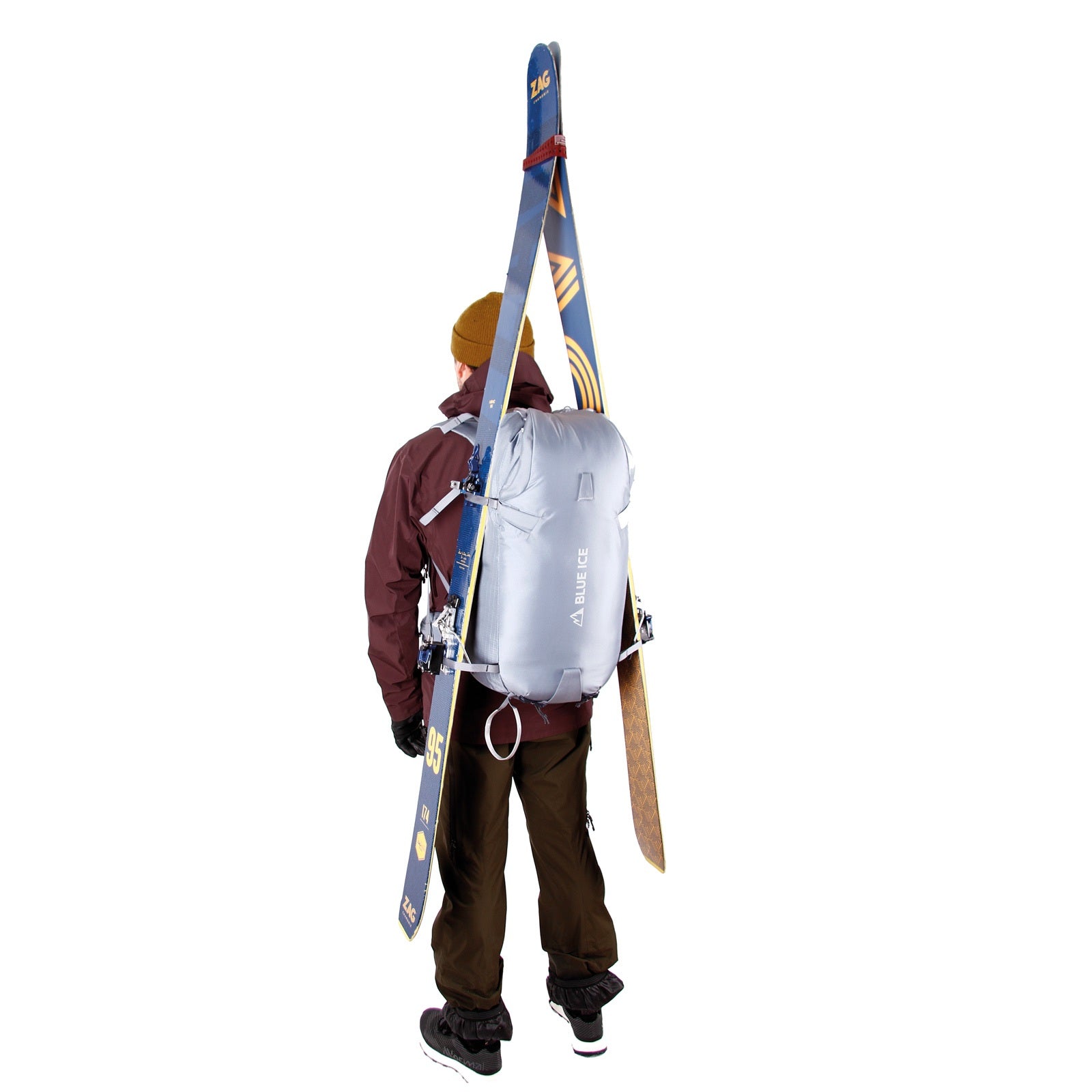 Kume40-skisAframe-web