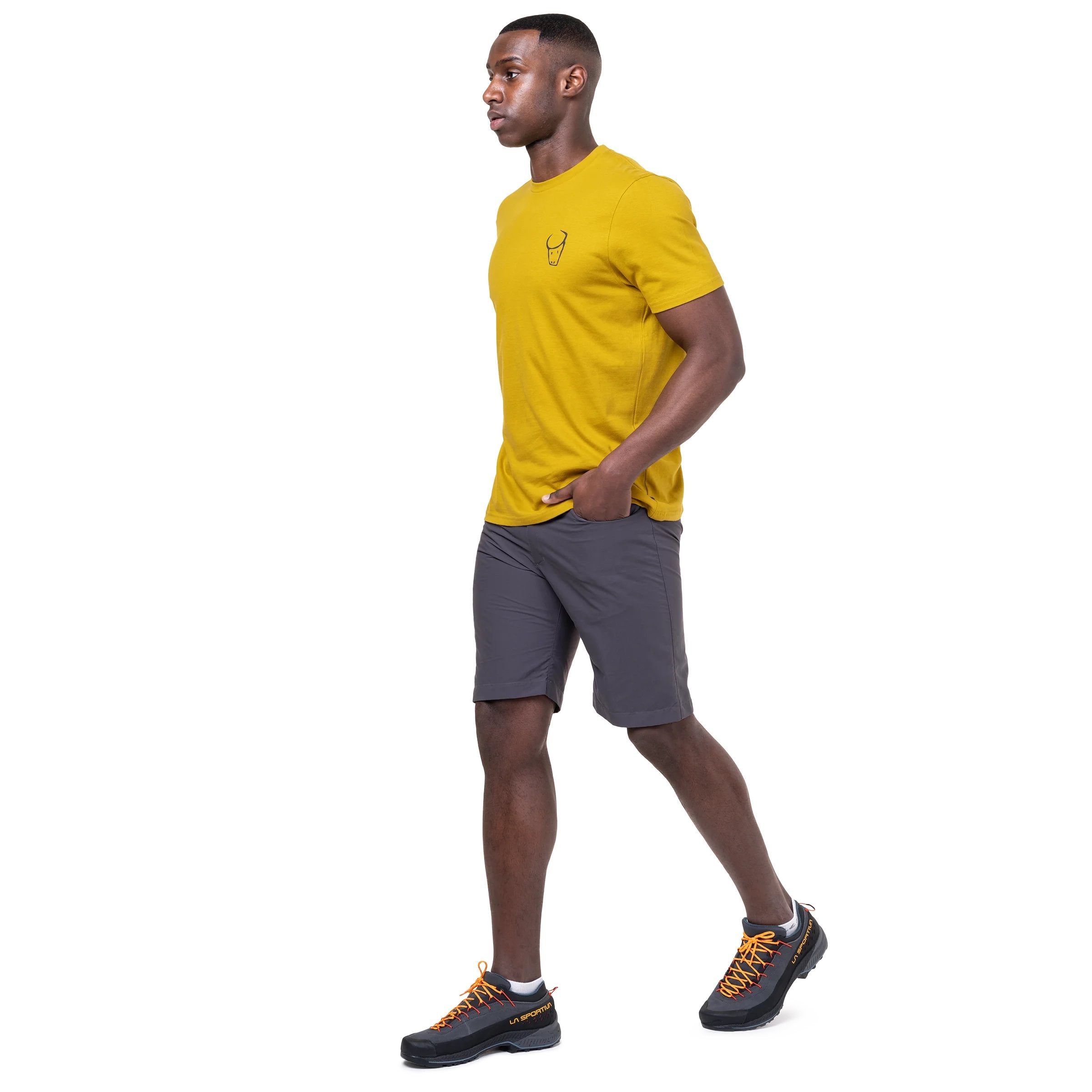ME-007782_Approach_Mens_Short_Me-01403_Blue_Nights-03188 - Large