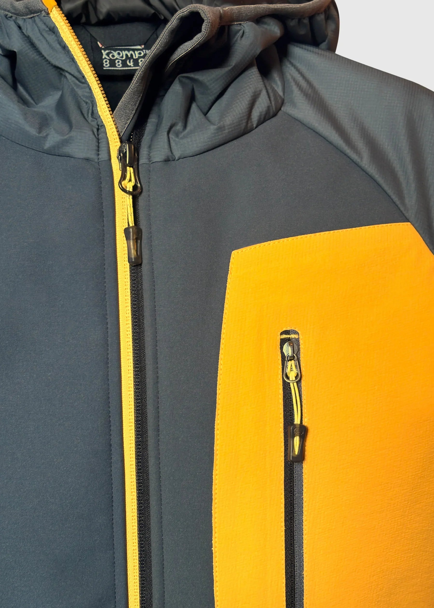 background-salery-yellow-grey-detail