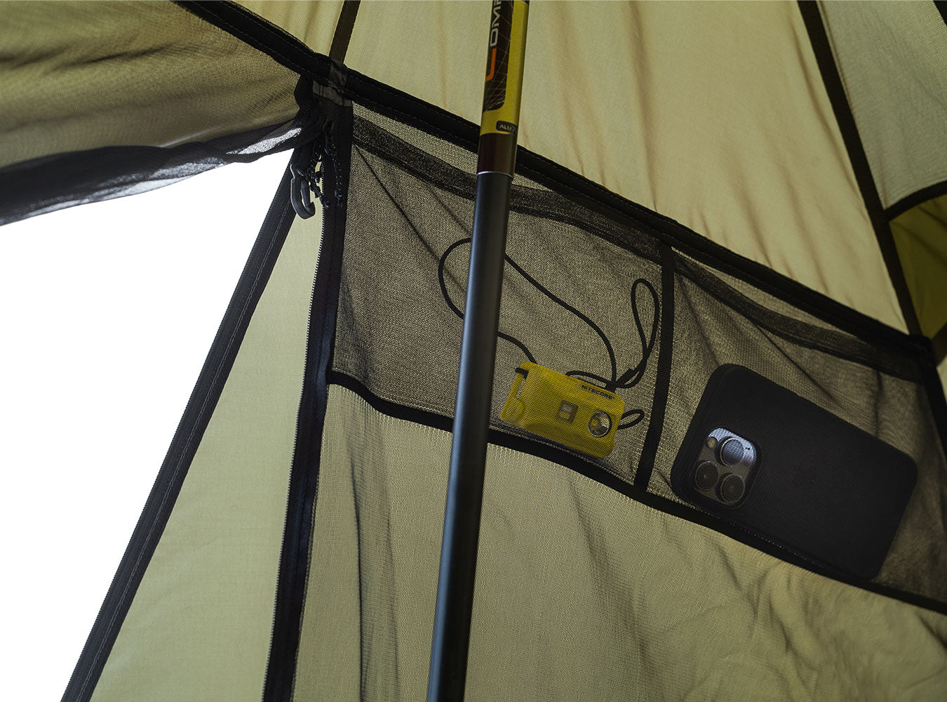 illusion-tent-solo-olive-13-1350x1000