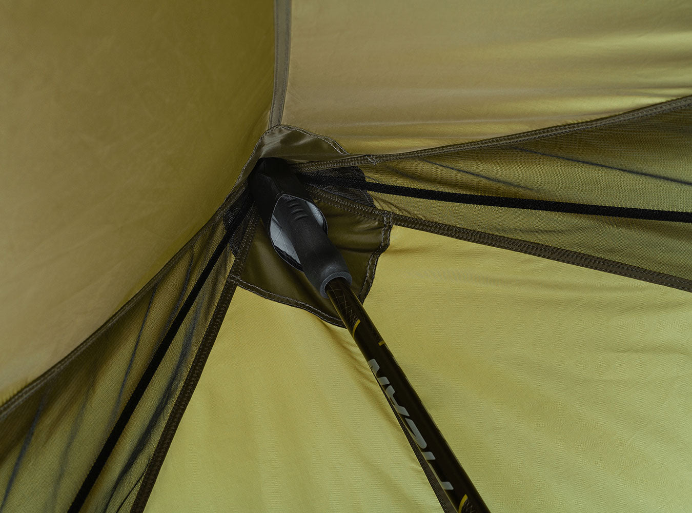 illusion-tent-solo-olive-17-1350x1000